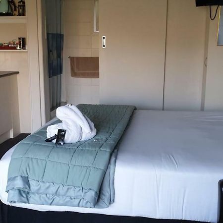 Mokau Motels Buitenkant foto